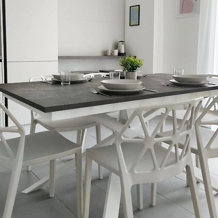 Joivy Charming Flats In The Heart Of Porta Nuova Apartman Milánó Kültér fotó